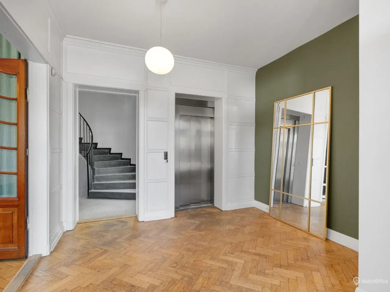 Billede 27 - EKSKLUSIVE LEJEMÅL VED FREDERIKSBERG HAVE KONTOR / KLINIK / SHOWROOM M.M.