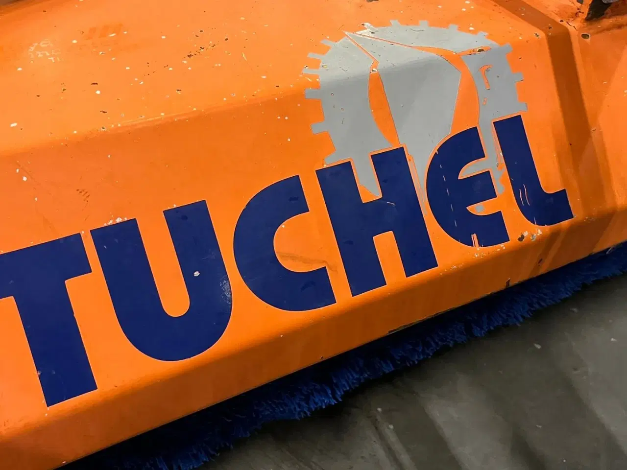 Billede 11 - Tuchel 230 Hydraulisk kost med nylon børster og hydraulisk sving. Brede 2300 o