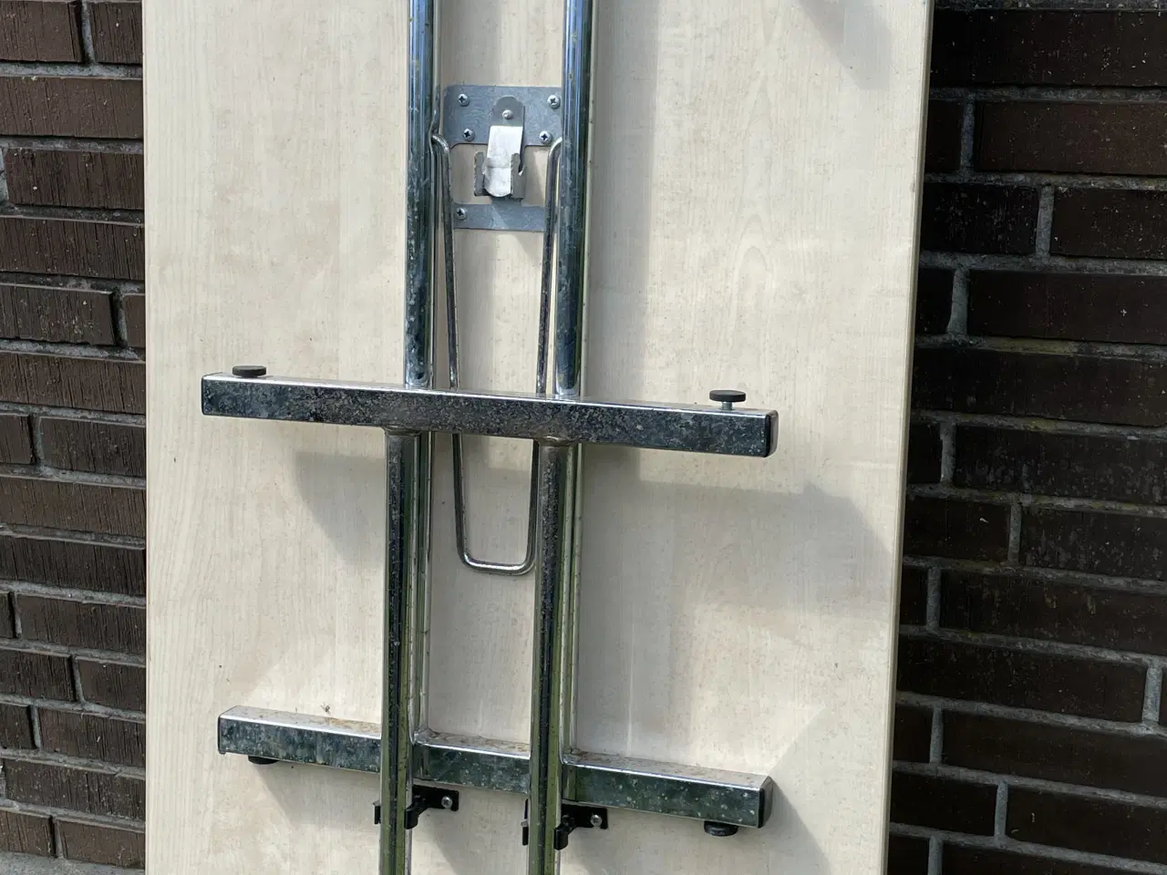 Billede 1 - Bord og stole