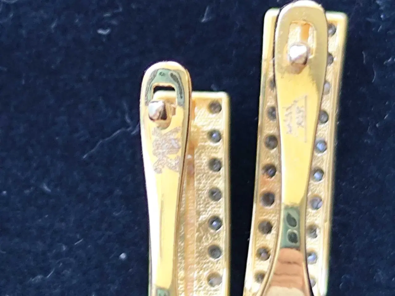 Billede 4 - Øreringe 21 karat ægte guld 
