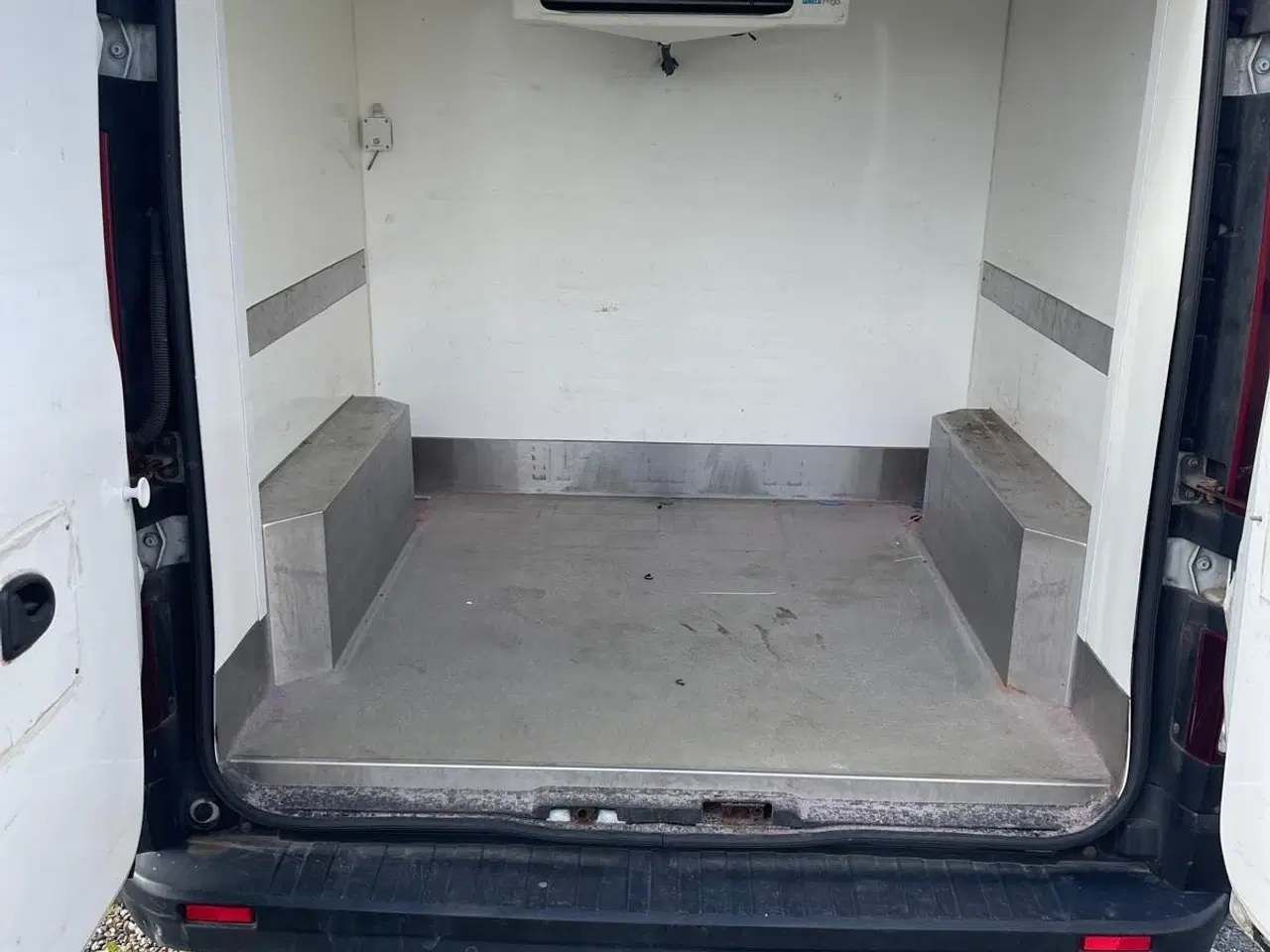Billede 2 - Renault Trafik halv køl