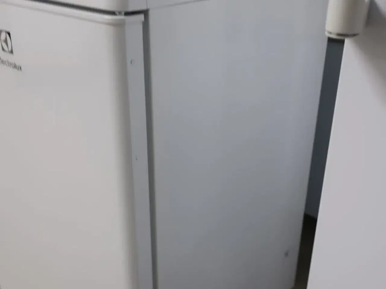Billede 3 - Køleskab ELECTROLUX TT 160 C