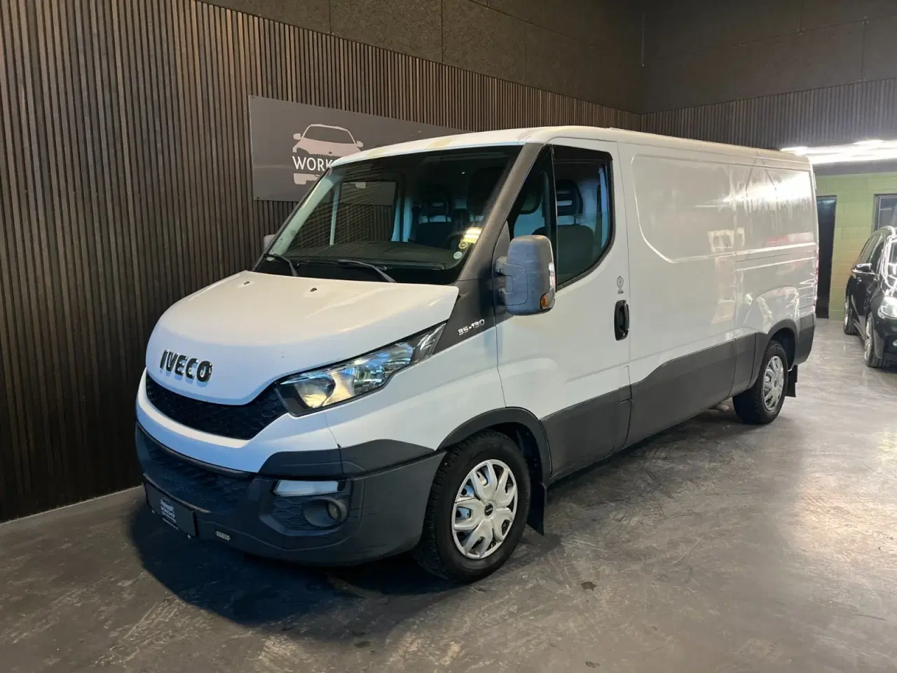 Billede 1 - Iveco Daily 2,3 35C13 12m³ Van