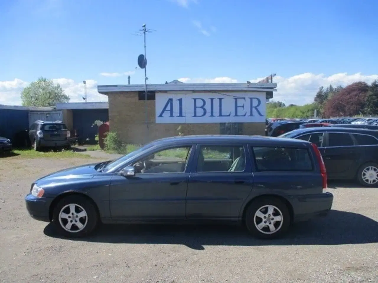 Billede 1 - Volvo V70 2,4 140 Classic