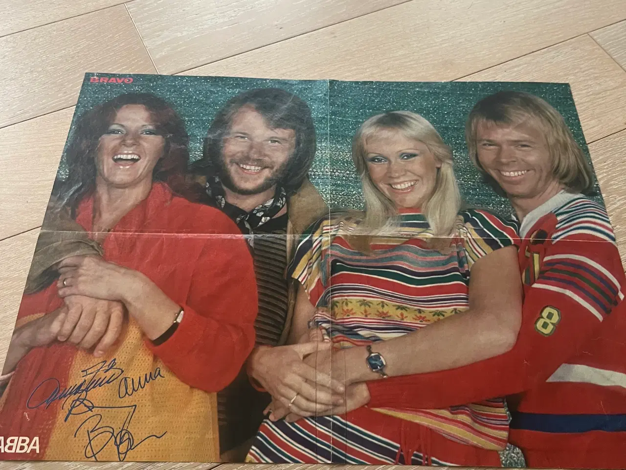 Billede 7 - ABBA samleobjekter - bl.a. bøger og puslespil