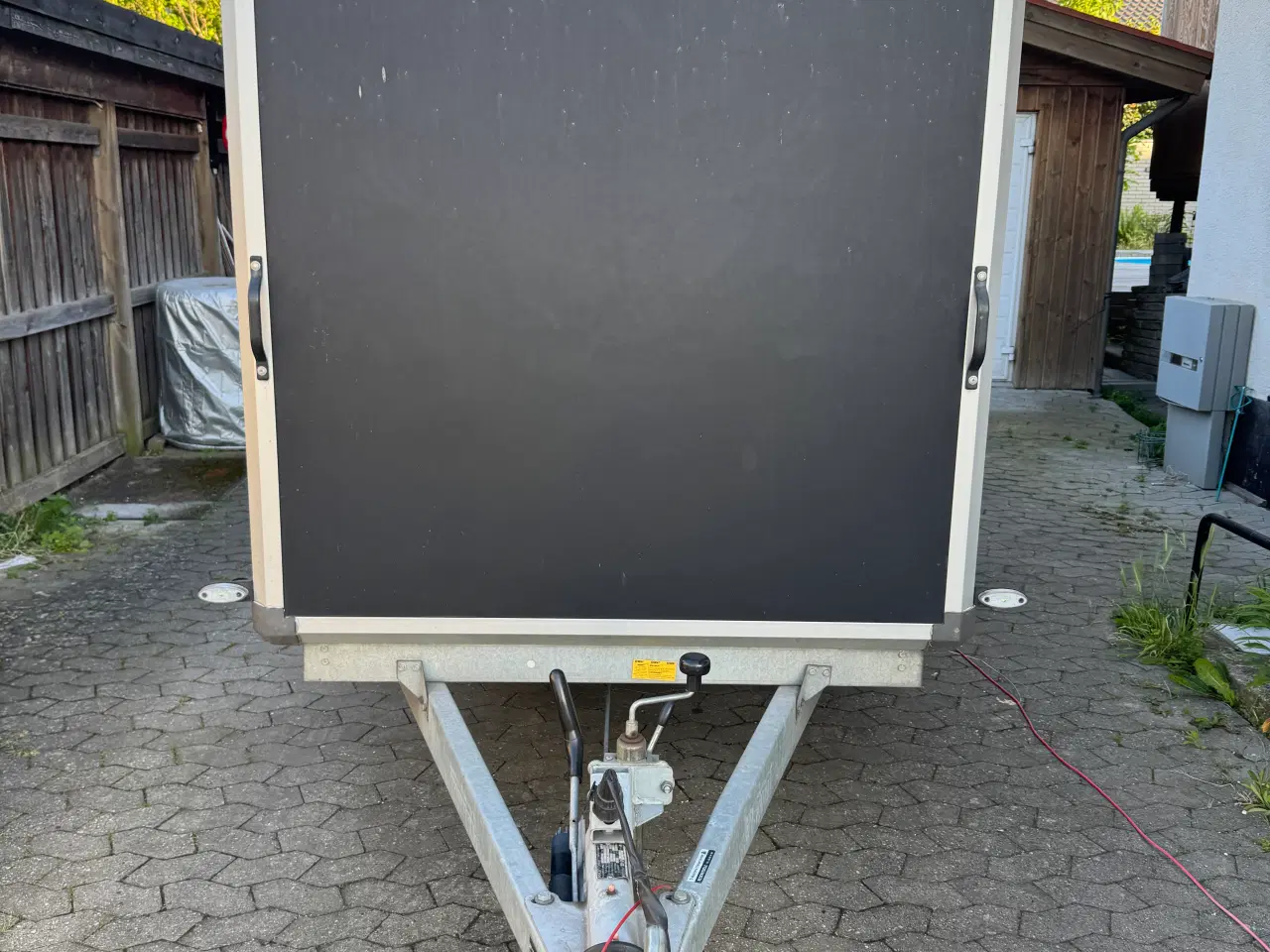 Billede 3 - Variant lukket trailer med rampe.