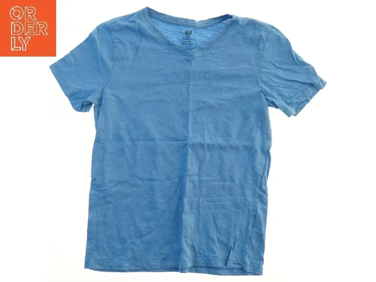 Billede 1 - V-hals T-shirt fra H&M (str. 134)