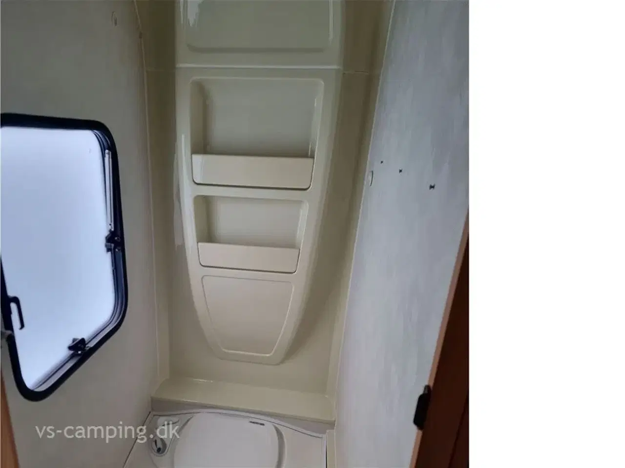 Billede 7 - 2007 - Adria Adora 562 UP CAMPINGVOGN MED MASSER AF KØKKENBORDS- & SKABSPLADS