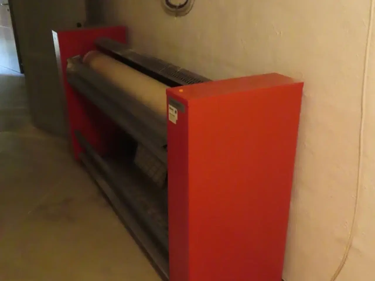 Billede 3 - Tøjpresser/valse NYBORG 180S
