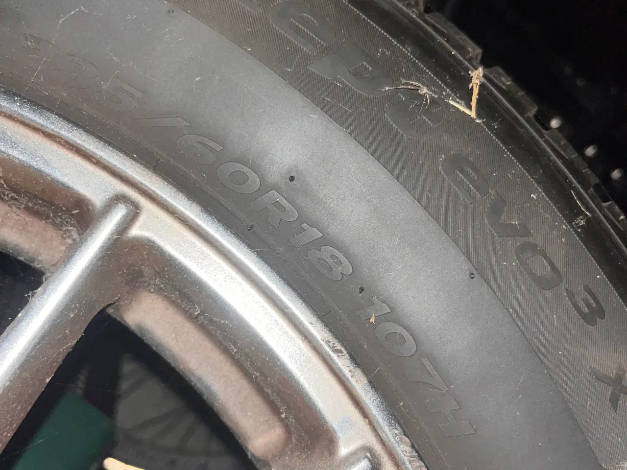 Billede 9 - Fælge med vinterdæk fra Hankook 235/60 R18