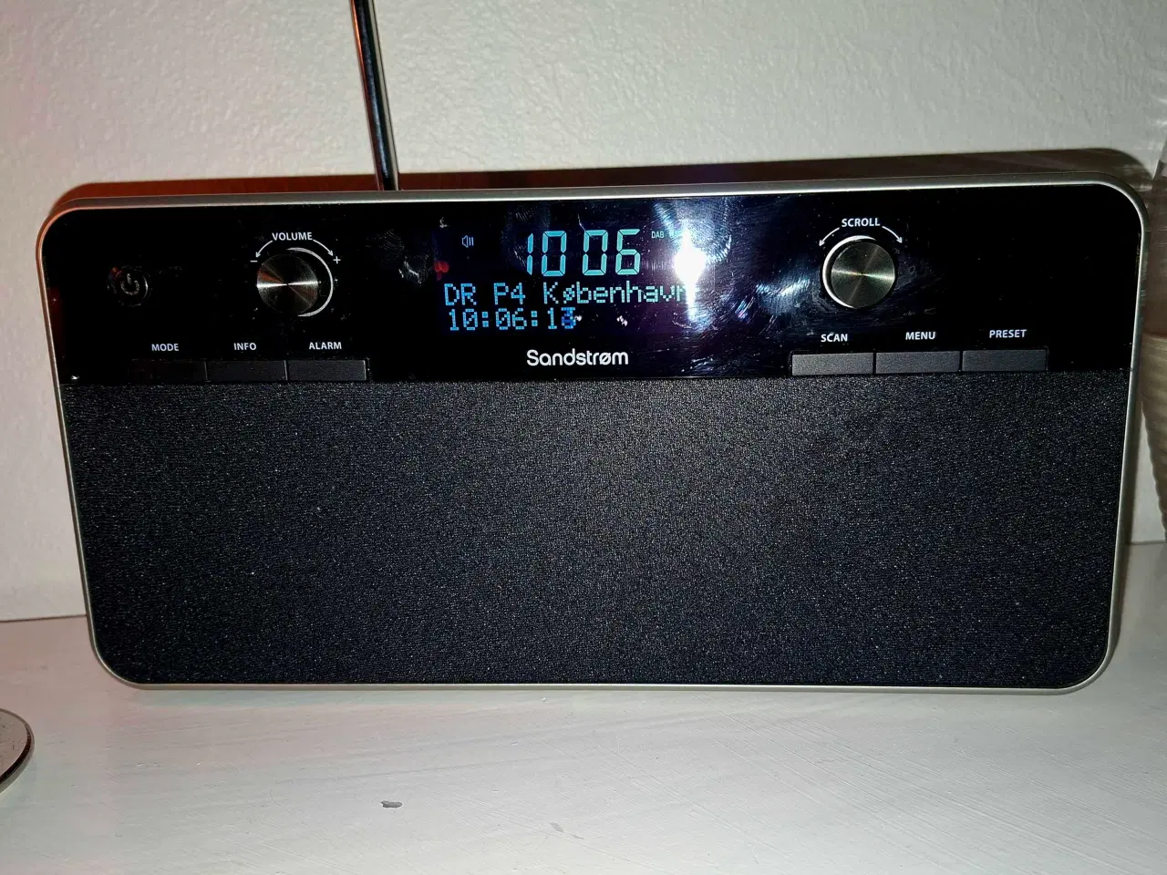 Billede 4 - Sandstrøm DAB Radio