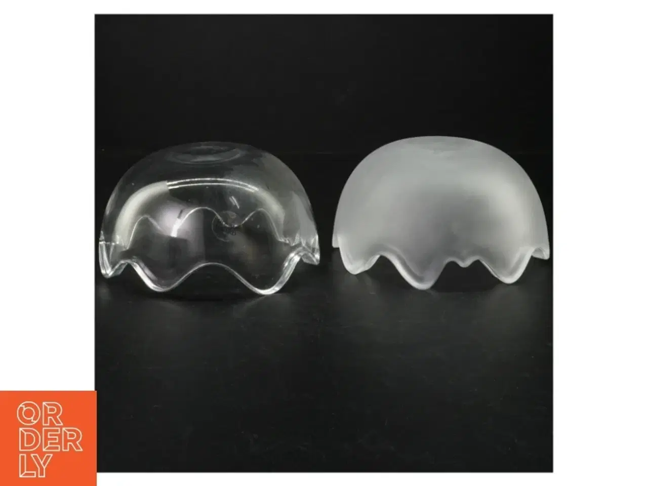Billede 2 - Glas bonbonniere fra Holmegaard (str. Ø. 14 cm)