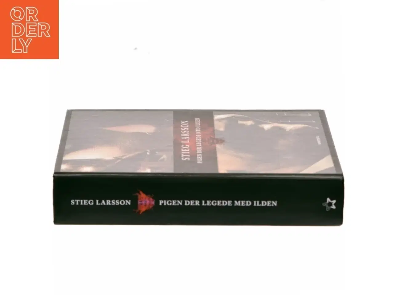 Billede 2 - Pigen der legede med ilden. 2 af Stieg Larsson (Bog)