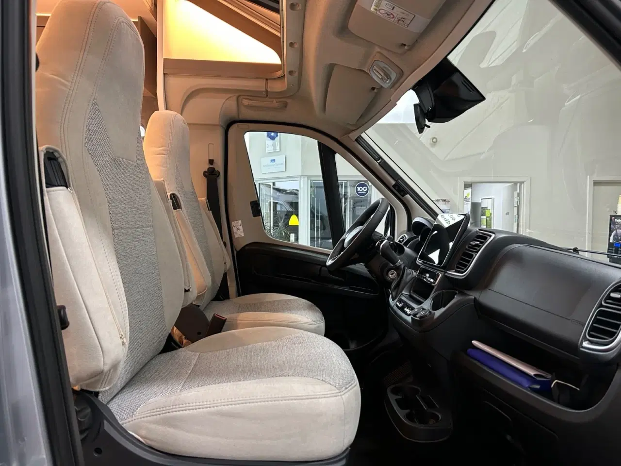 Billede 7 - Carado T457 PRO+ 2,2 JTD 140 aut.