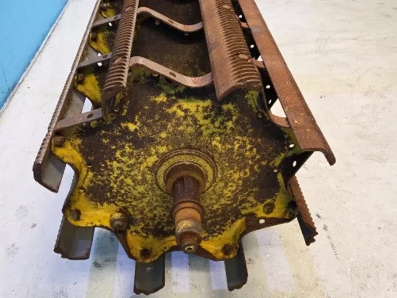 Billede 7 - New Holland TX68 Tærskecylinder 9850686