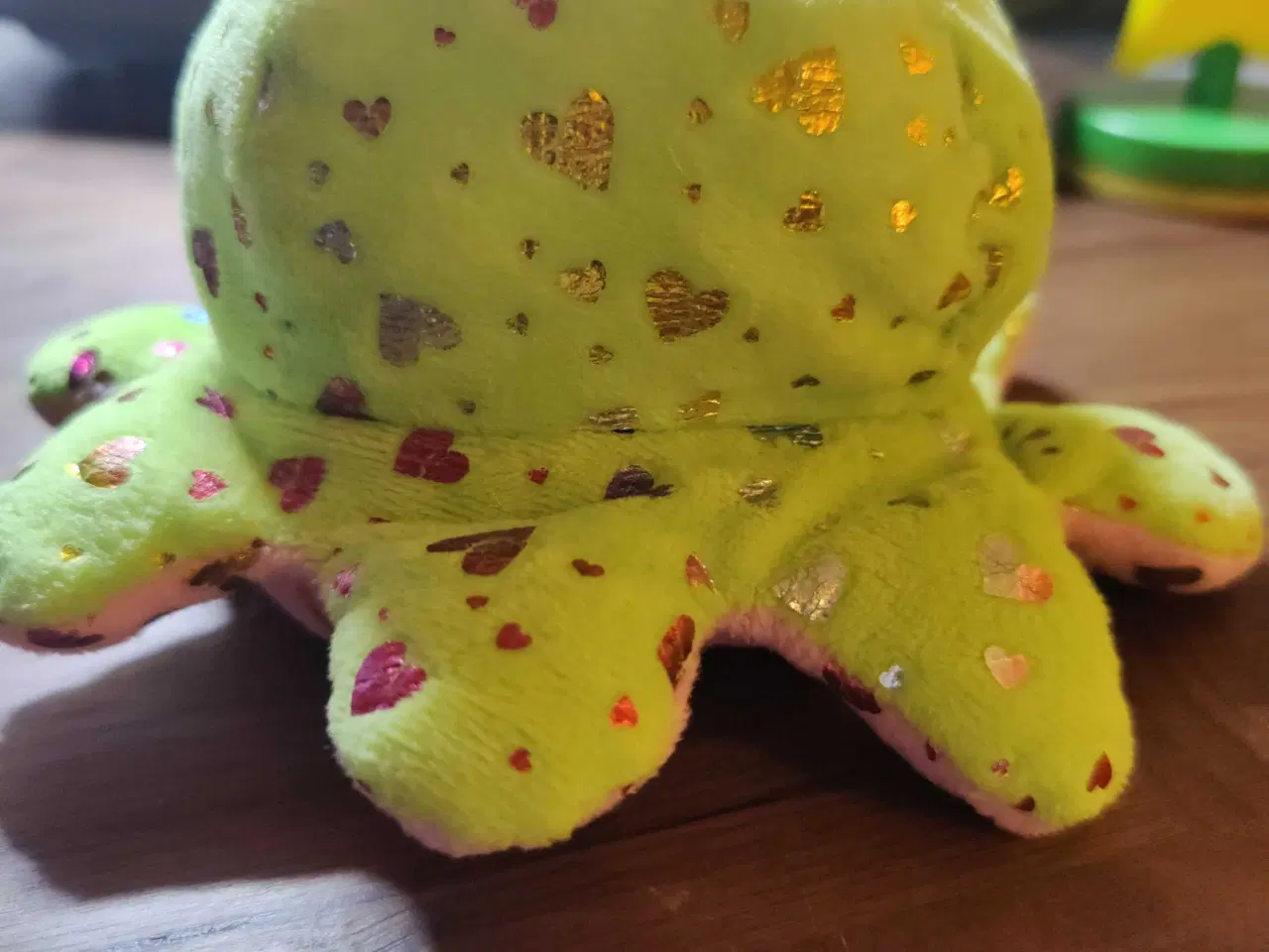 Billede 3 - Vendbar blæksprutte bamse – glad/sur – med hjerter