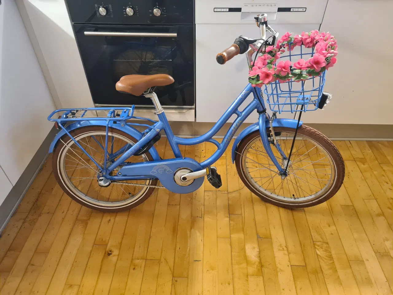 Billede 1 - Som ny winther cykel sælges.