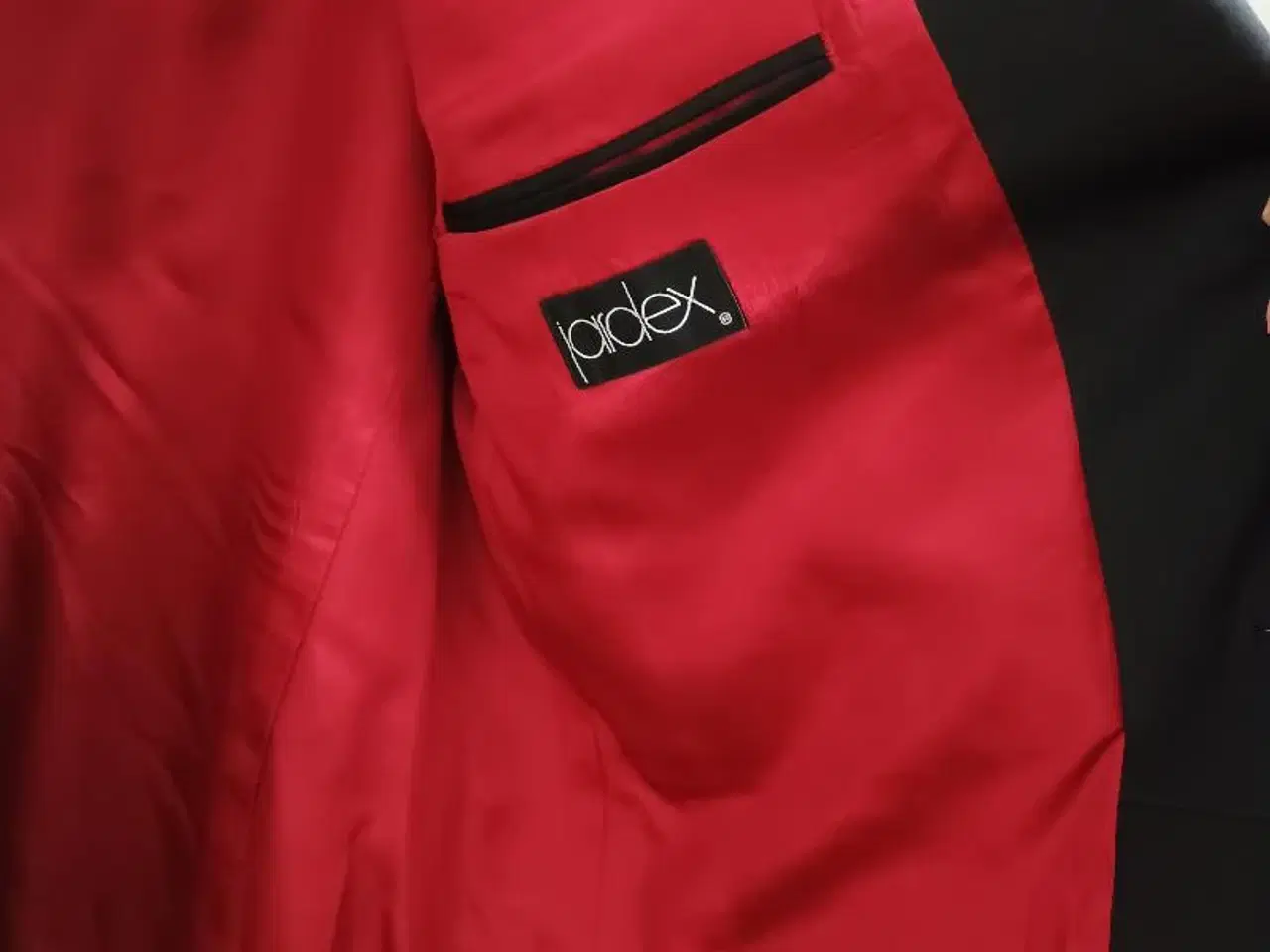 Billede 3 - Smoking fra Jardex, str. 56