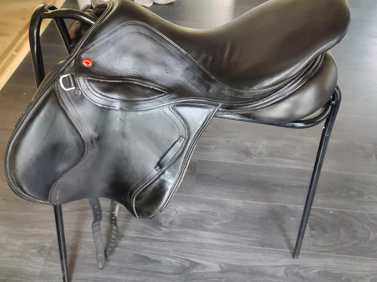 Billede 5 - Albion Kontact Lite Due springsadel 17,5"