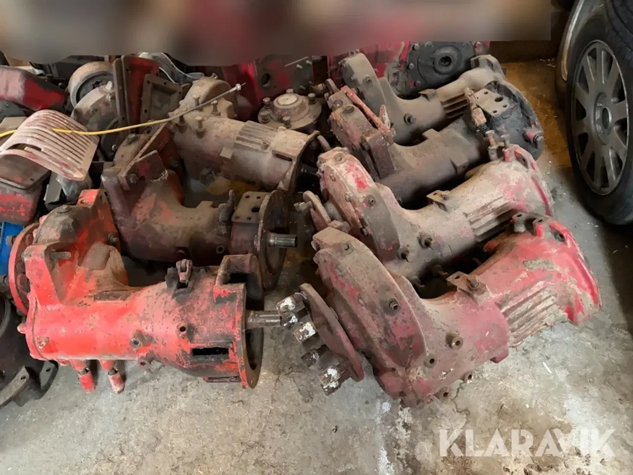 Billede 2 - Stort lot reservedele til Buch traktor