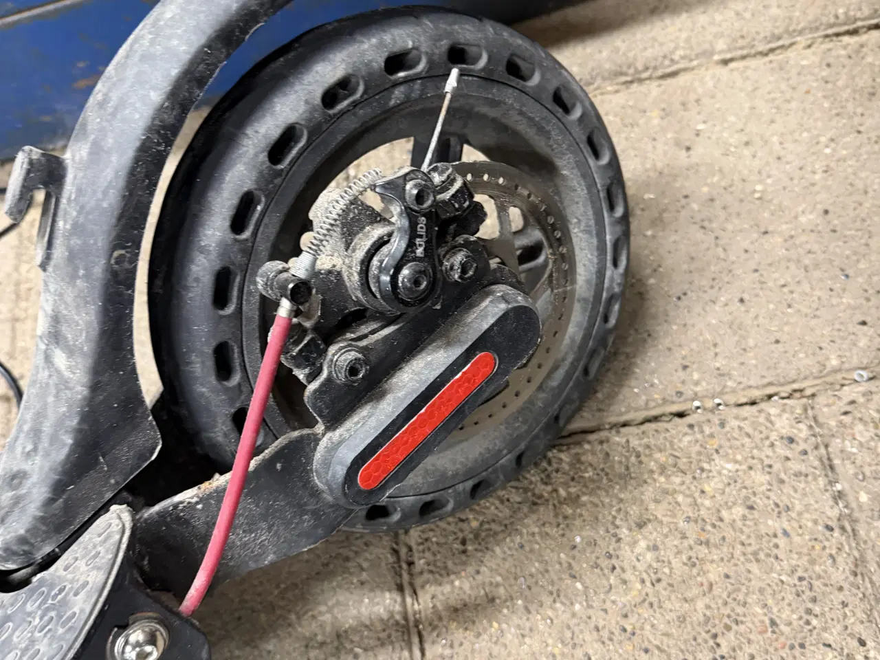 Billede 3 - Elektrisk løbehjul IPX4 sort