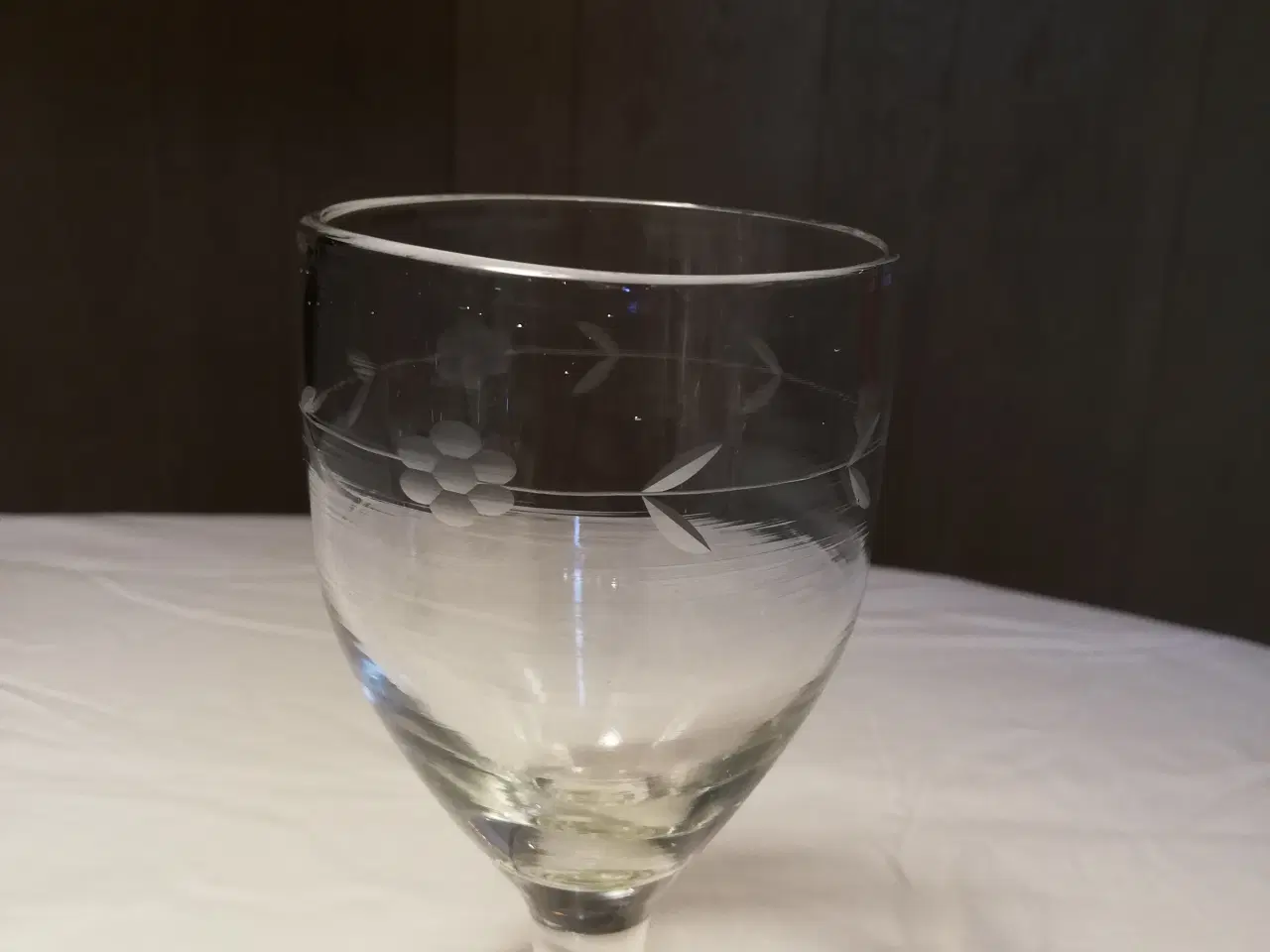 Billede 3 - 7 Hogla glas med slibninger fra Holmegaard Glasvær
