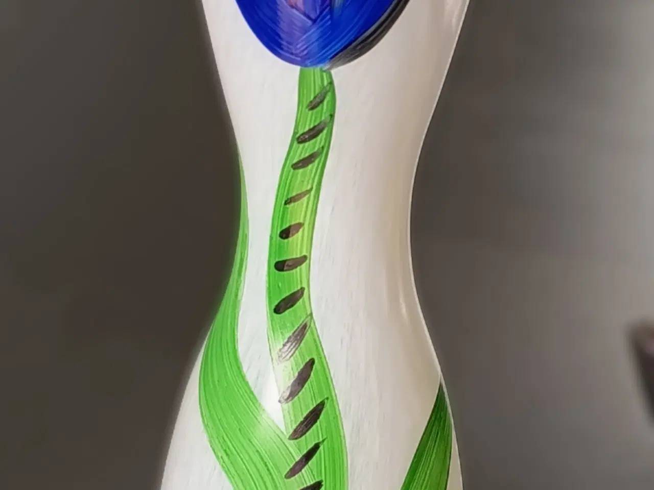 Billede 1 - Ulrica Hydman-Vallien 'Tulipa' kunstglas vase 
