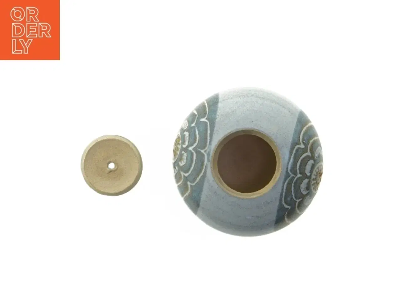 Billede 4 - Keramik vase med blomsterdesign fra Hellerøe (str. 11 cm)