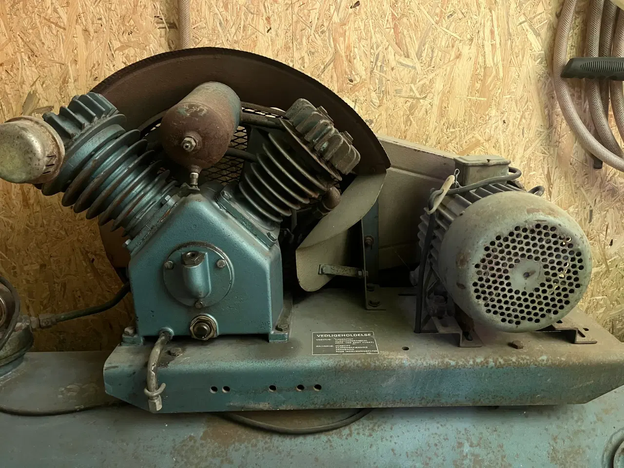 Billede 2 - Stenhøj kompressor 300 liter
