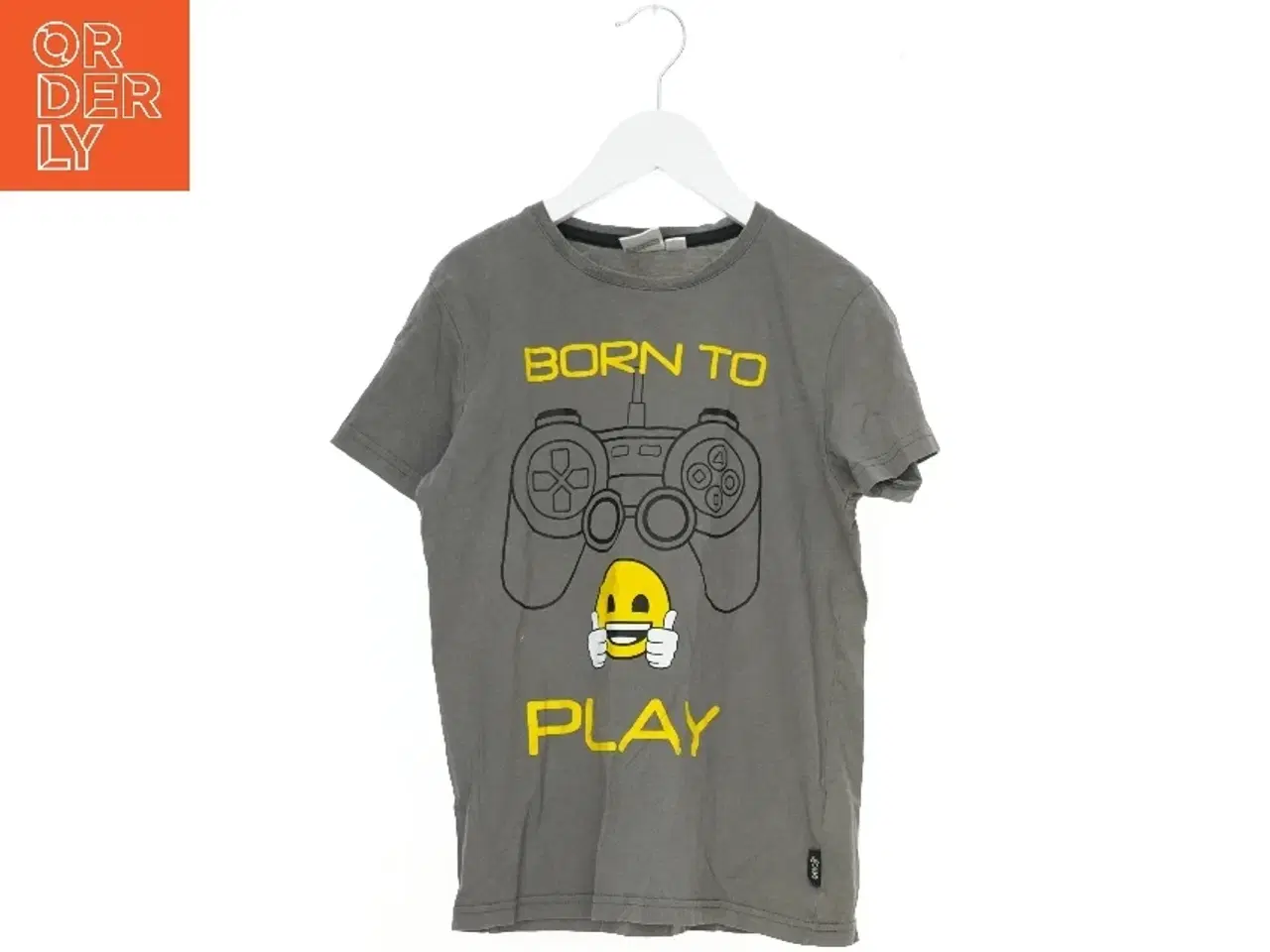 Billede 1 - T-Shirt (str. 134 cm)