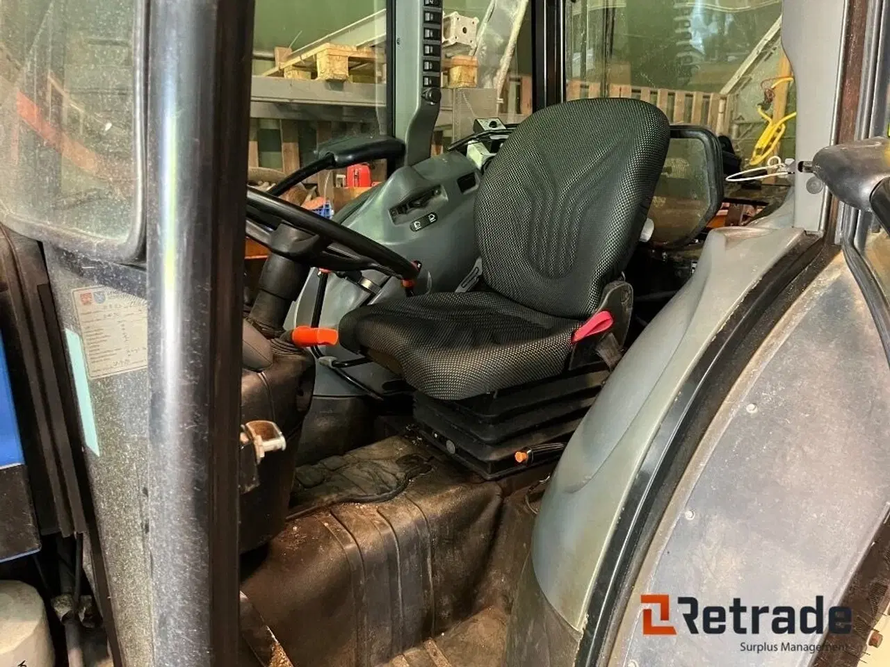 Billede 5 - New Holland TN 65 med FM hydraulisk kost.