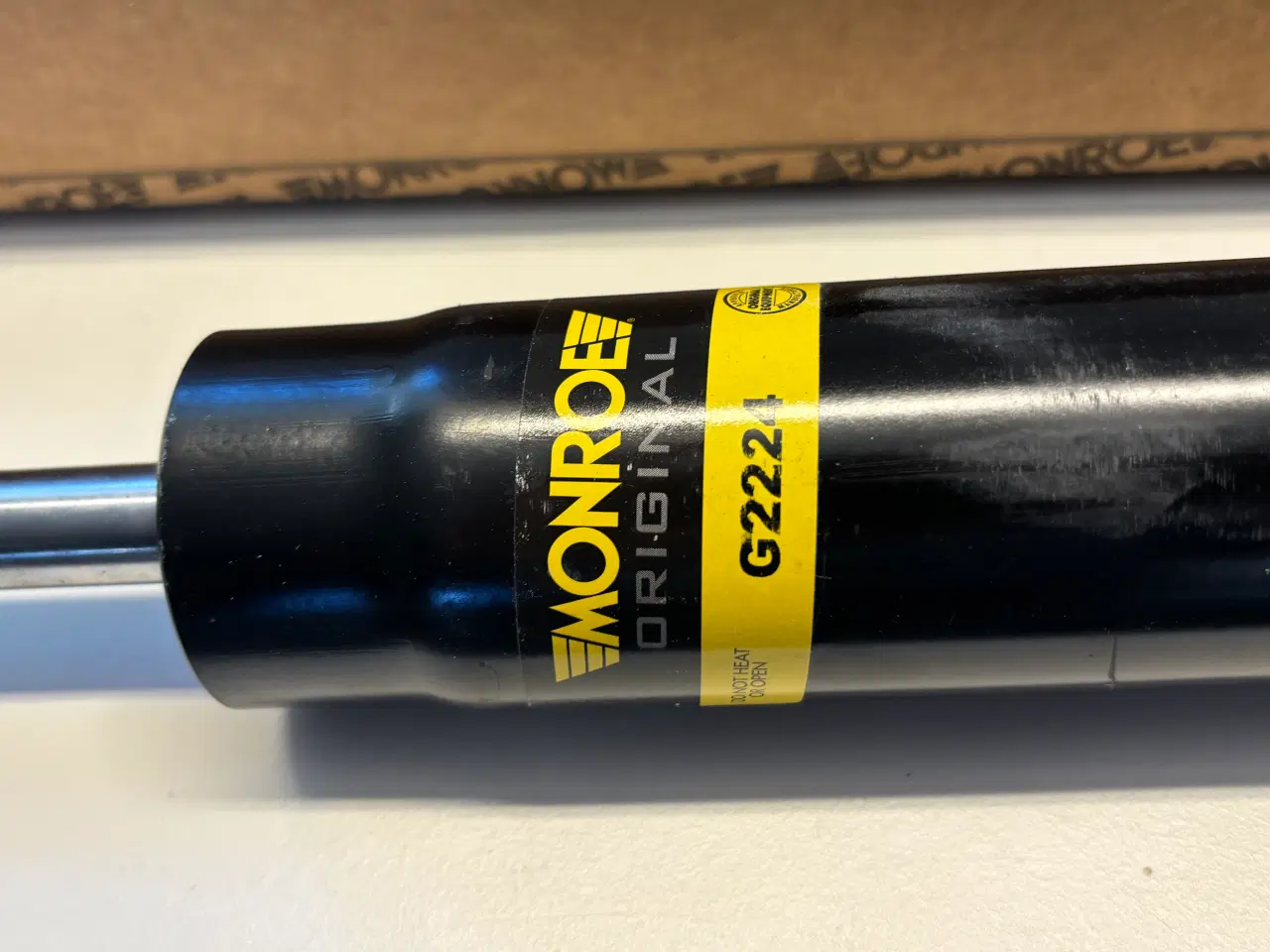 Billede 2 - 2 stk. støddæmpere, bag, Volvo V70, 2008