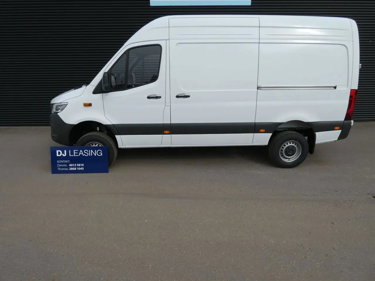 Billede 2 - Mercedes-Benz Sprinter 319 2,0 CDI A2 4X4 9G-Tronic 190HK Van 9g Aut.