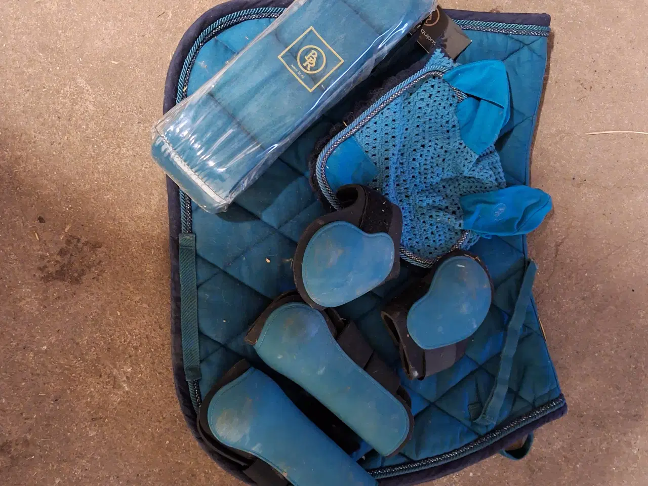 Billede 1 - Lim sko og sæt