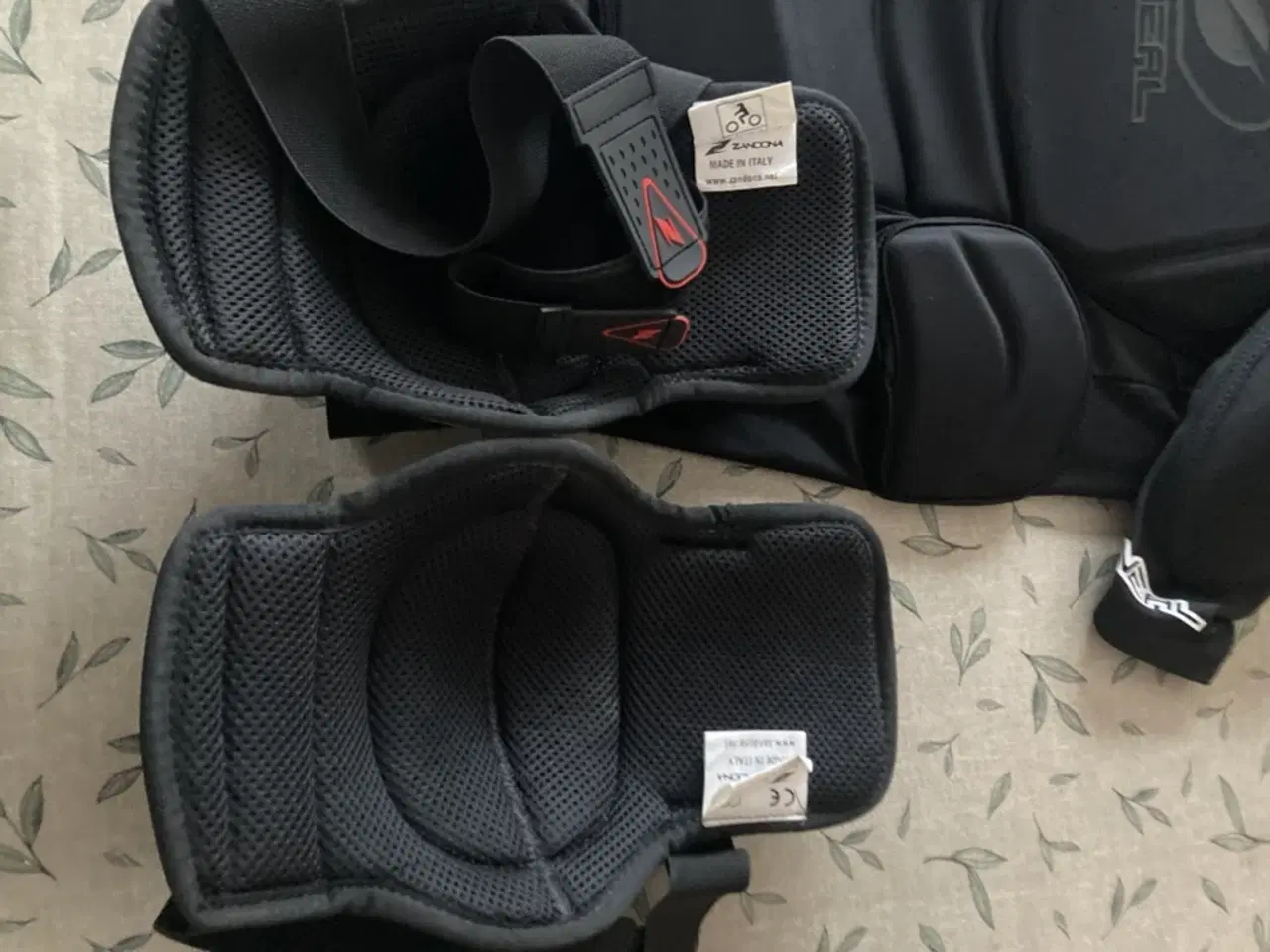 Billede 4 - Sikkerheds pakke str M