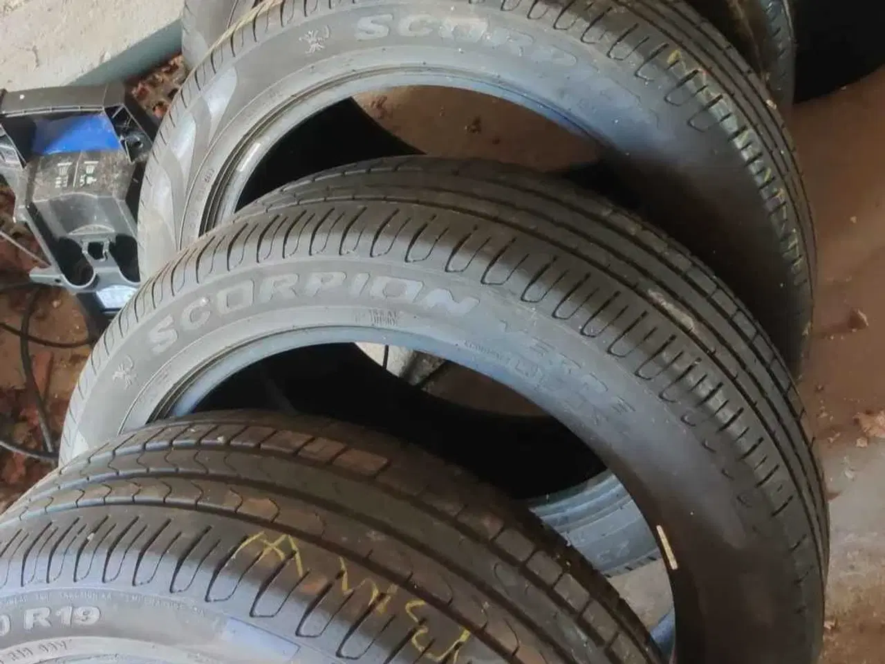 Billede 1 - Pirelli Scorpion Verde 235/50/19 T 99v