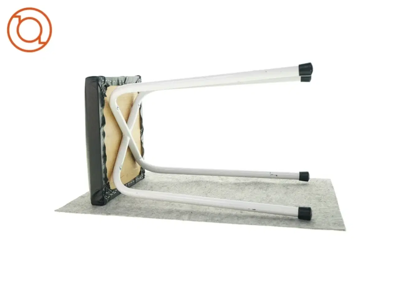 Billede 2 - Skammel (str. 30 x 30 x 49cm)