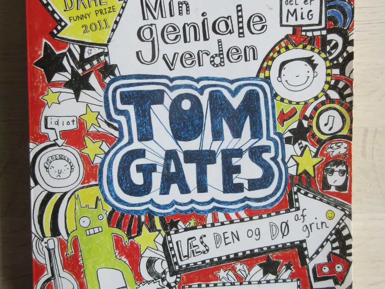 Billede 1 - Tom Gates bog - som ny ;-)