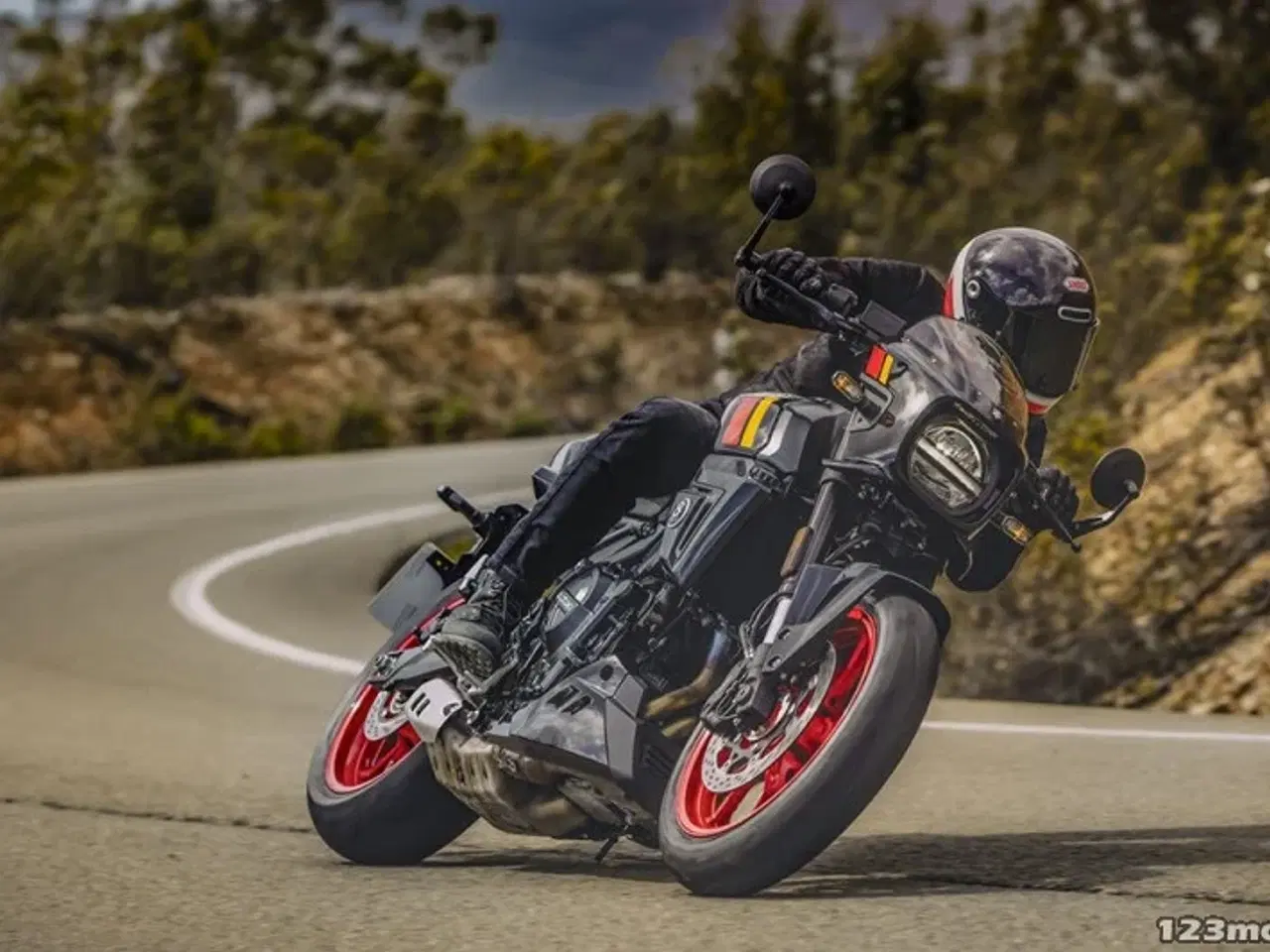 Billede 3 - Suzuki GSX-8TT