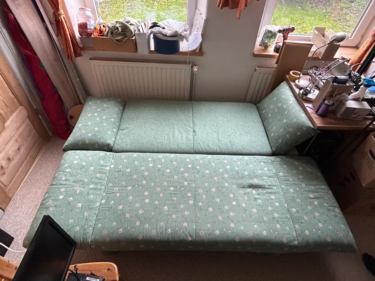 Billede 4 - Praktisk og stilren sovesofa
