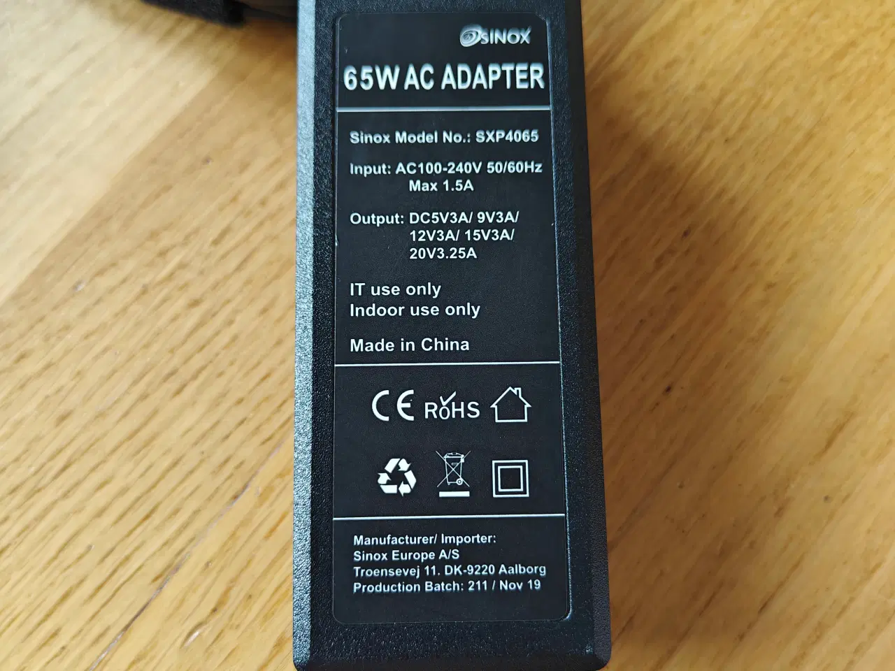 Billede 3 - Sinox Universal 65W USB-C Adapter