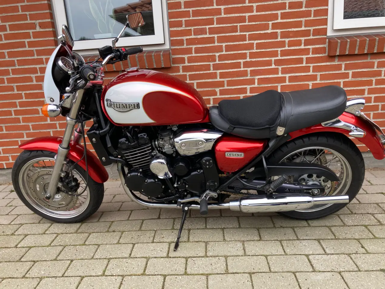 Billede 2 - Triumph Legend tt