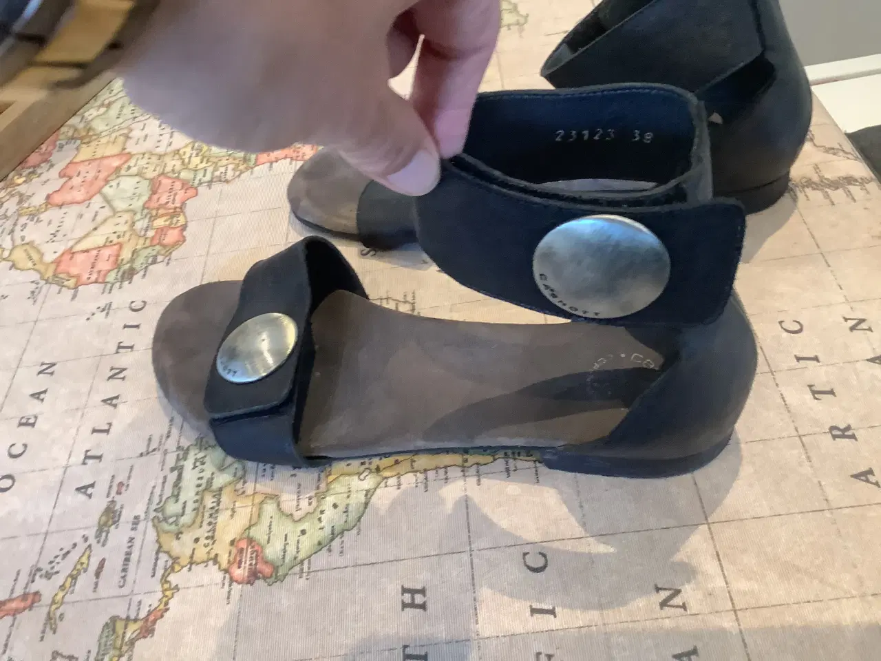 Billede 1 - Sandaler fra  Cashott