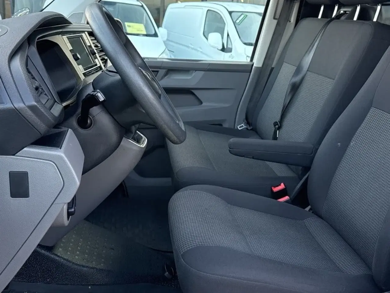 Billede 14 - VW Transporter 2,0 TDi 110 Kassevogn lang