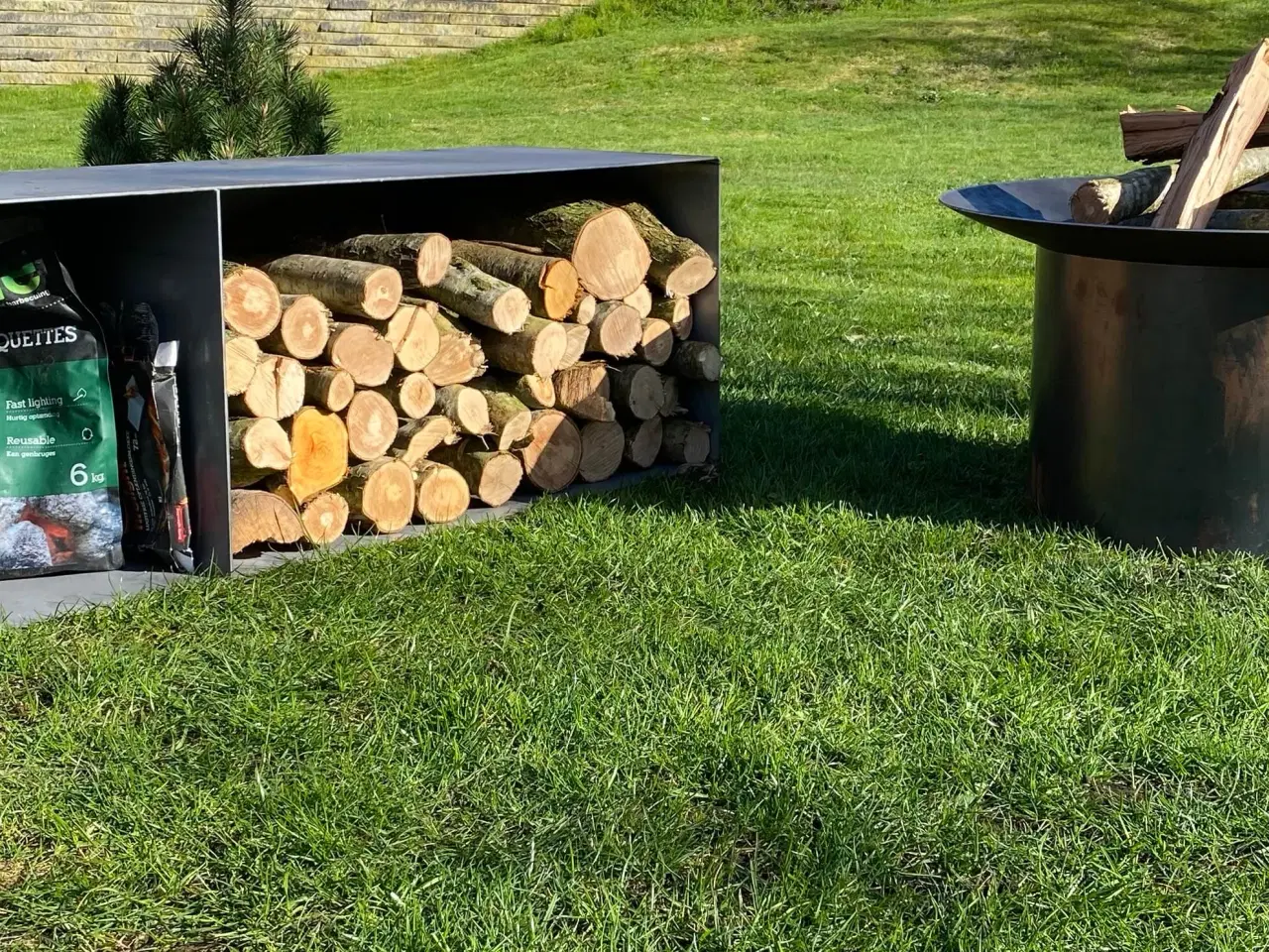 Billede 3 - Brændeskjul / brændestativ i stål eller corten