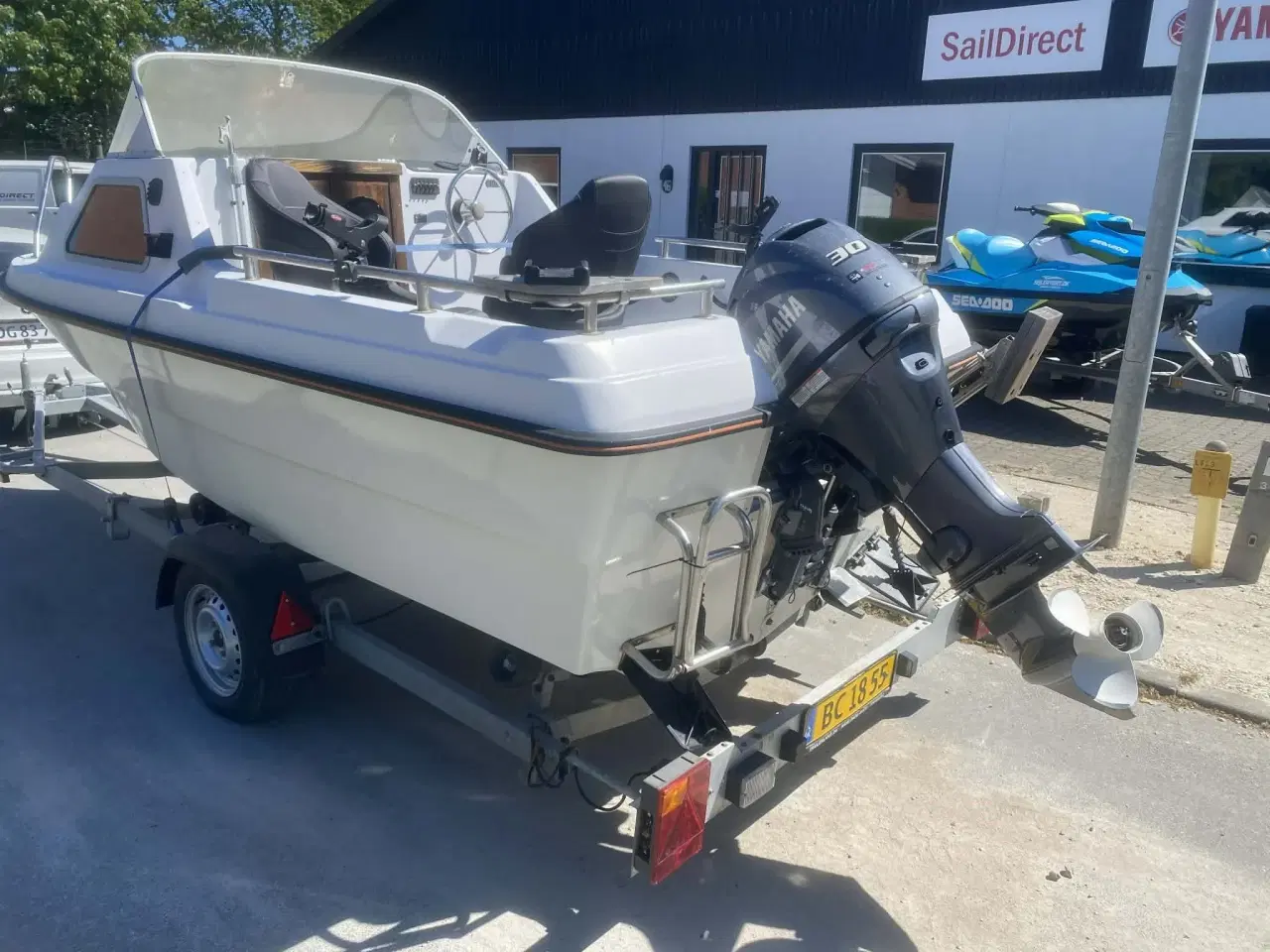 Billede 1 - Uttern 4450C Kabinebåd med Yamaha F30