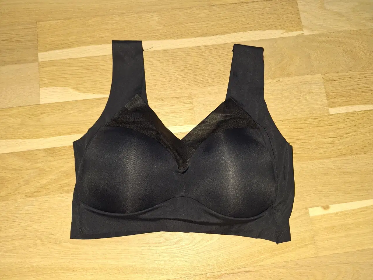 Billede 1 - BH'er