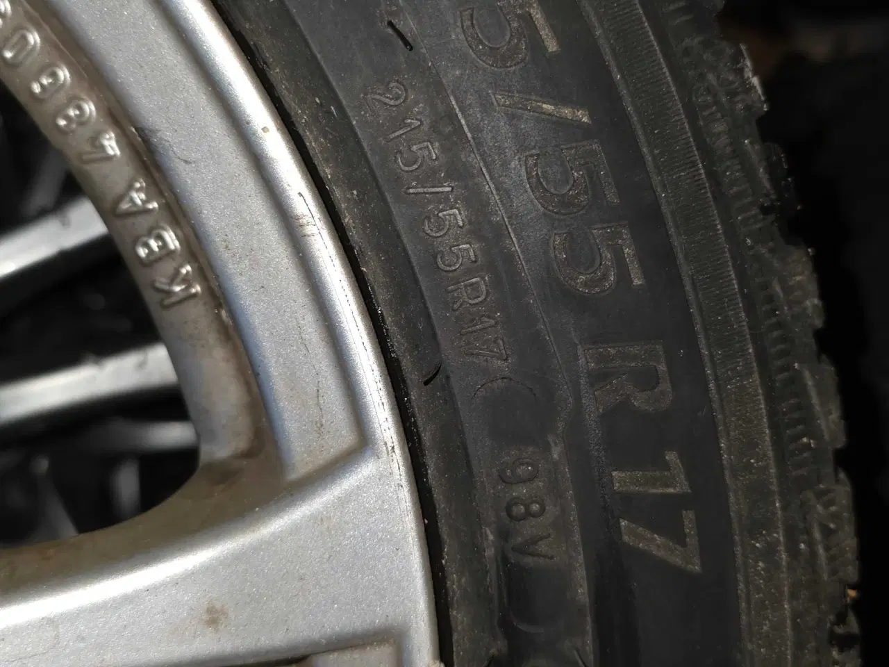 Billede 4 - Alufælge 17" m 215/55R17