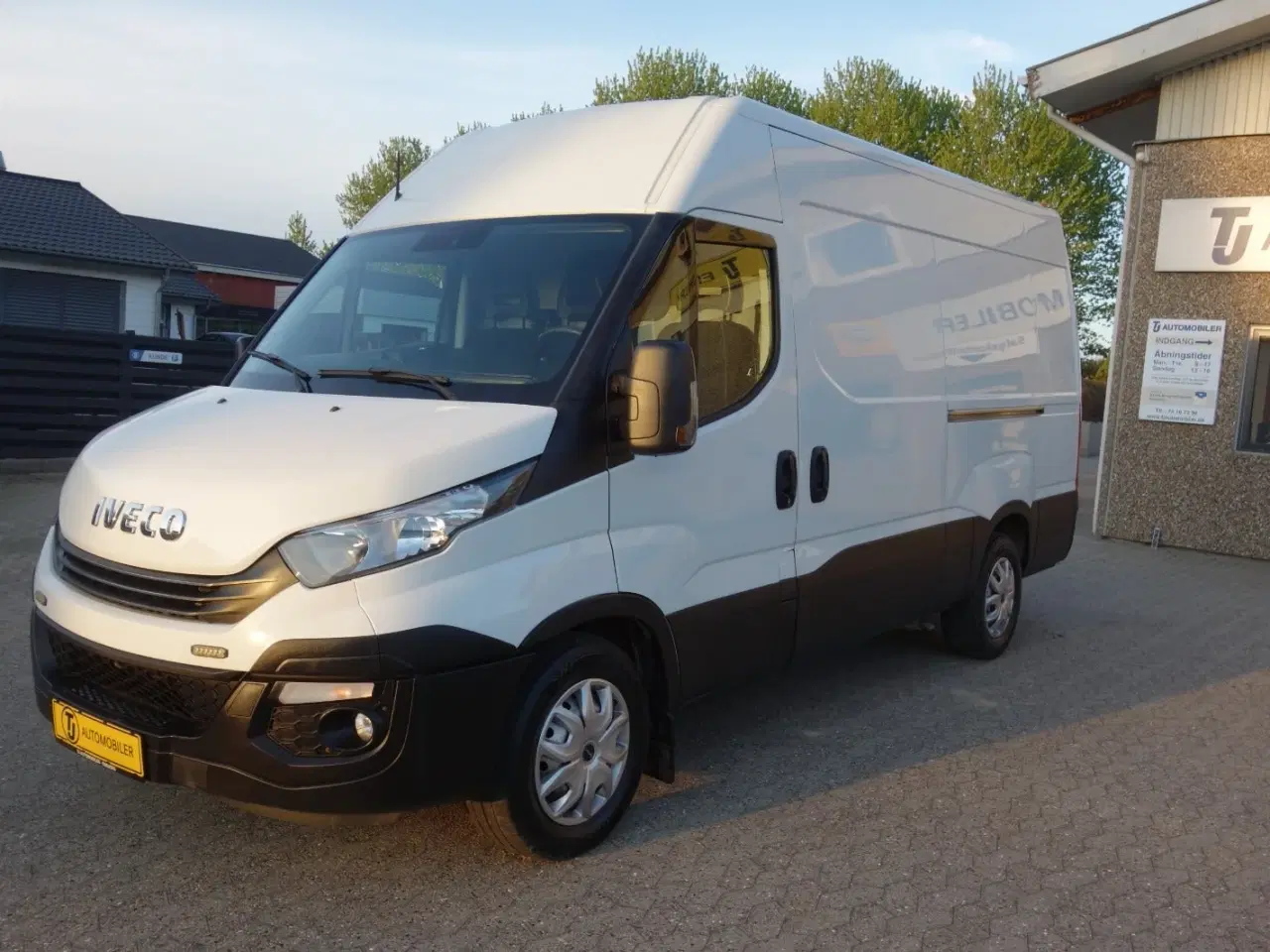Billede 2 - Iveco Daily 2,3 35S16 12m³ Van AG8
