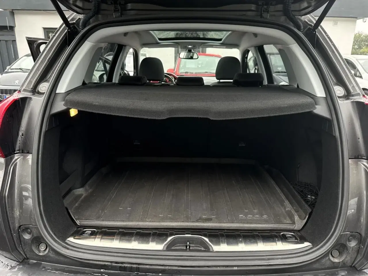 Billede 6 - Peugeot 2008 1,6 BlueHDi GT Line Sky 120HK 6g